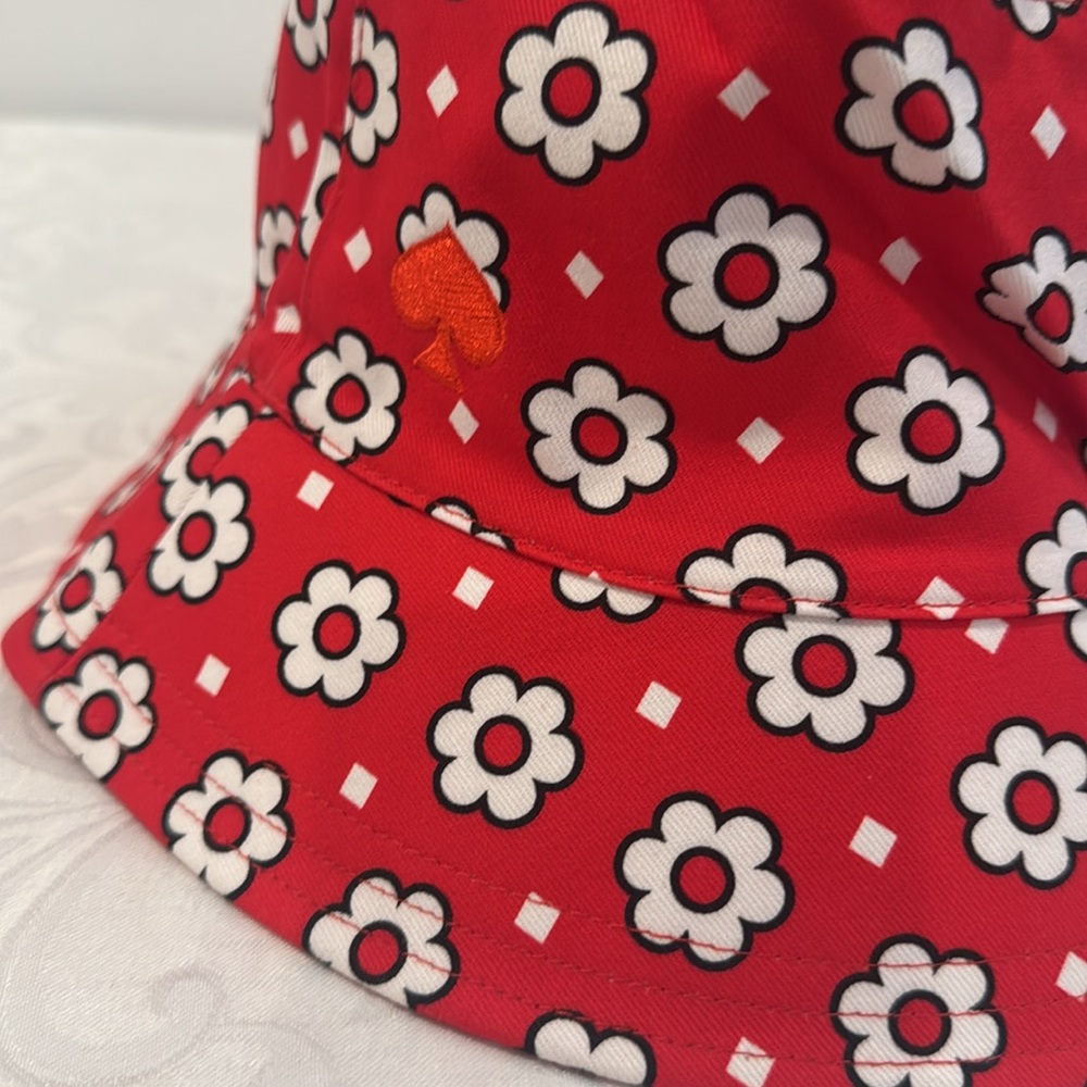 COPY - ♠️Kate spade Reversible Bucket Hat - Picture 4 of 7
